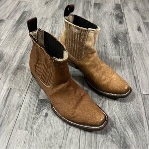 Brown Hair On ankle boots